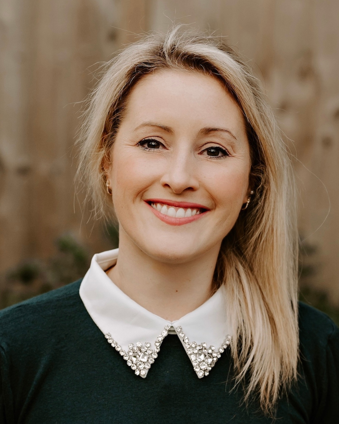 Miss Abigail Macleod-Thompson