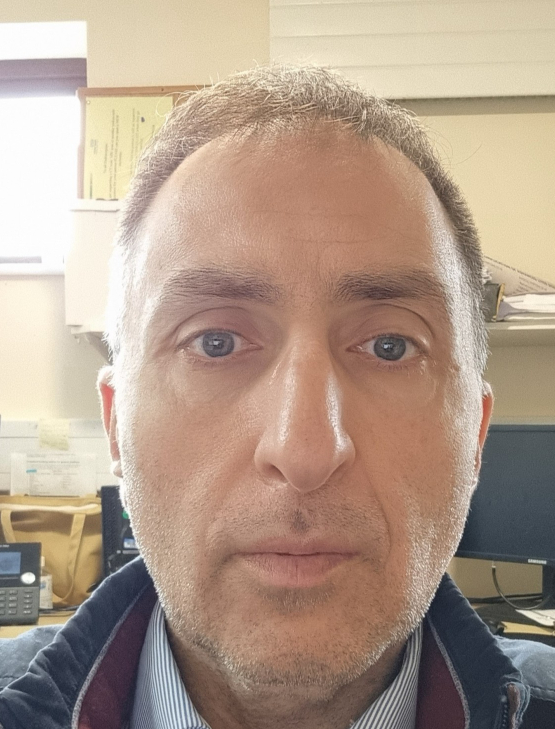 Dr Ragheed Allababidi